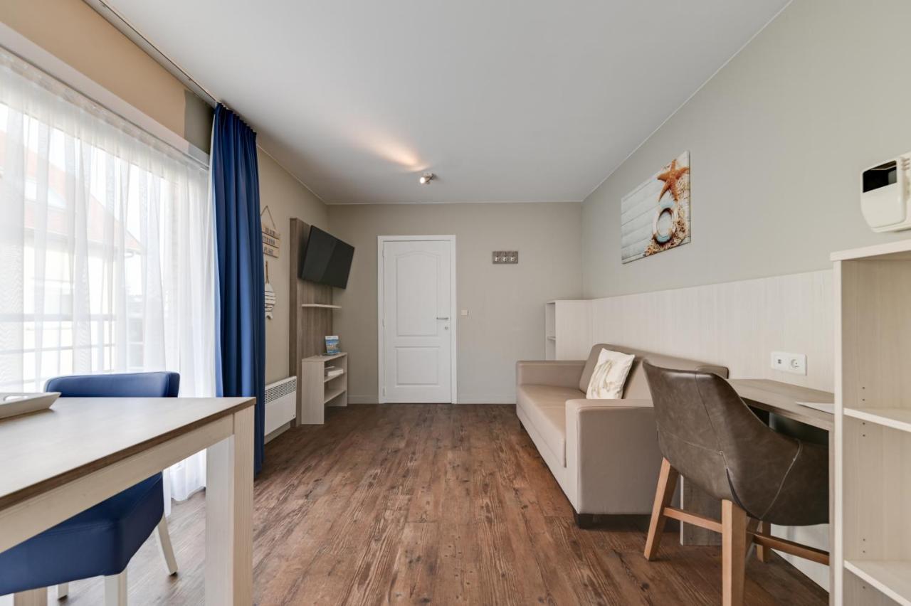 Holiday Suites De Haan Exterior photo