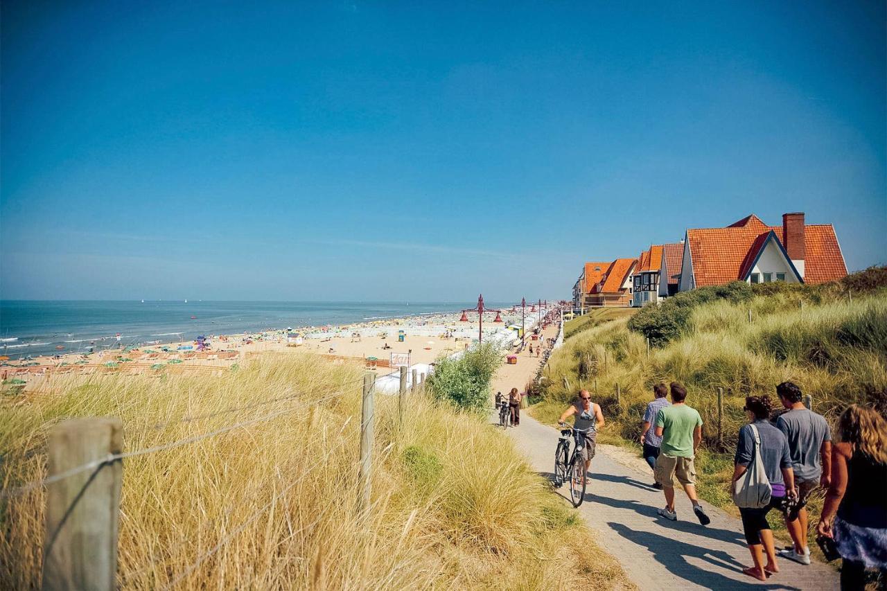 Holiday Suites De Haan Exterior photo