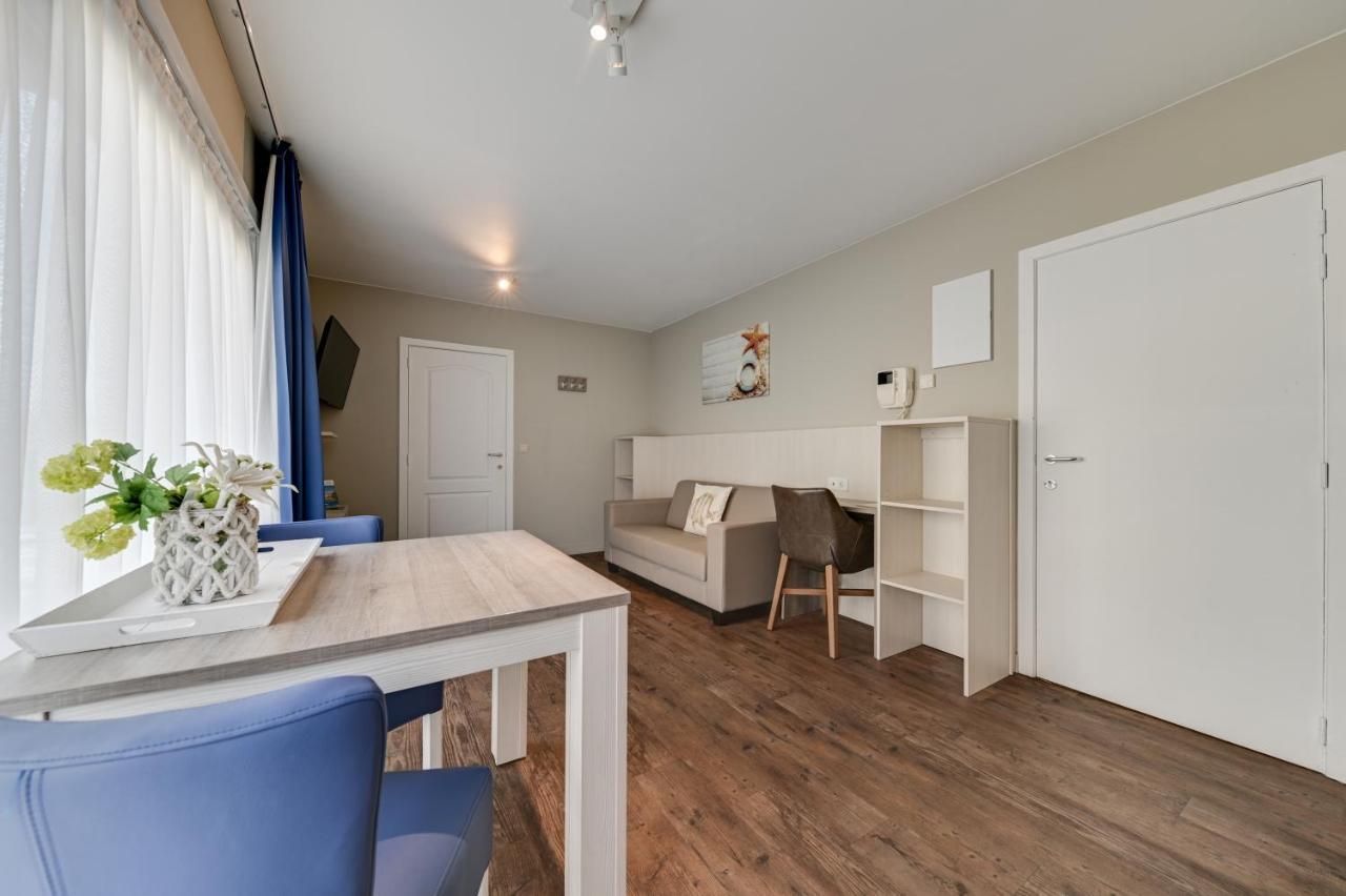 Holiday Suites De Haan Exterior photo